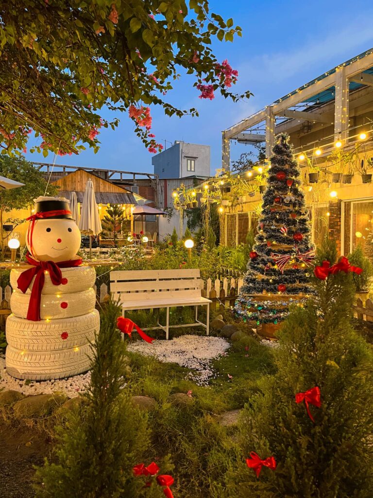Jeunesse Dalat Chill: Góc Đà Lạt Giữa Lòng Sài Gòn Vào Mùa Noel